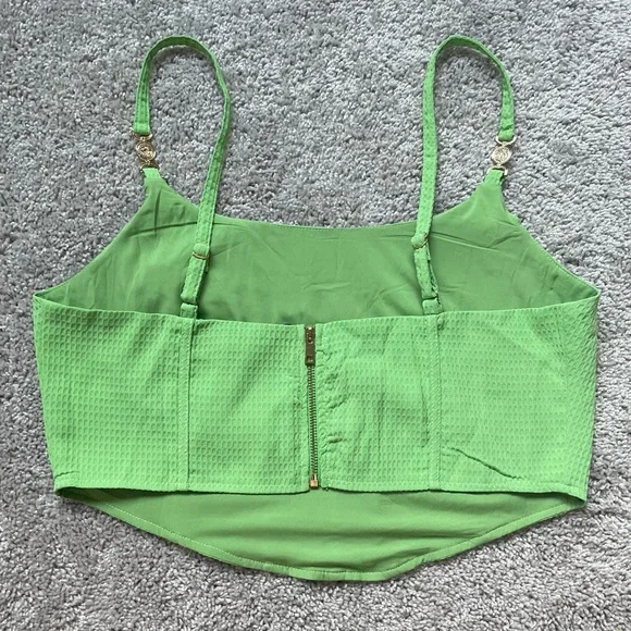 Fashion Nova Lime Green Summer Beach Crop Top Size 1X Adjustable Straps Zipper - Picture 2 of 6